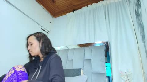 maraa_x online show from 04/28/26, 11:48