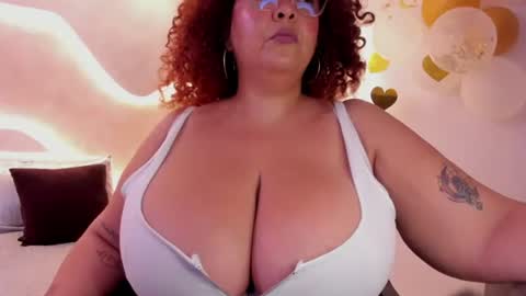 Mrs. Sweet online show from 07/03/26, 01:01