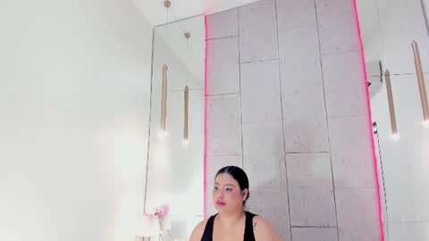 Snapshot of maralinette22 chatting on 07/16/26, 11:38 maralinette22 online show from 07/16/26, 11:38