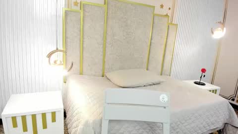 Maraluna online show from 01/12/26, 12:43