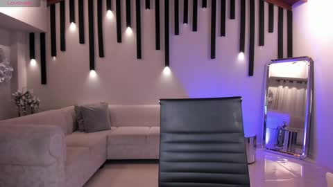 MARA  online show from 01/11/25, 01:59