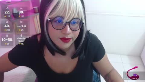 Snapshot of marasilk chatting on 06/28/26, 02:28 Mara Silk online show from 06/28/26, 02:28