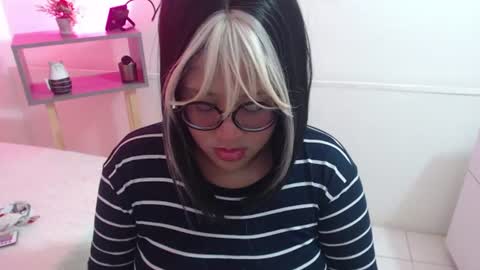 Snapshot of marasilk chatting on 07/11/26, 02:58 Mara Silk online show from 07/11/26, 02:58