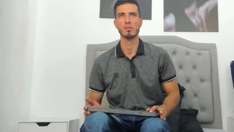 Snapshot of marc_ruffalo chatting on 02/02/26, 07:34 Marc Ruffalo online show from 02/02/26, 07:34