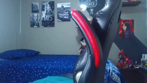 Snapshot of marcel_craw0796 chatting on 05/08/26, 02:33 MARCEL online show from 05/08/26, 02:33