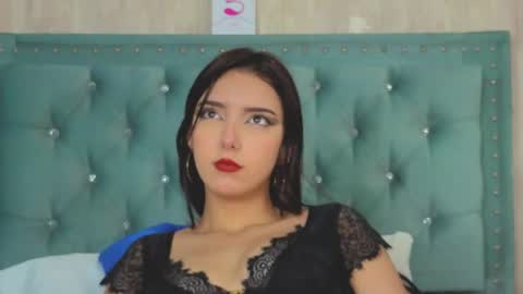 Marcela online show from 09/17/25, 07:59