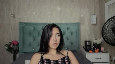 Marcela online show from 03/25/26, 08:04