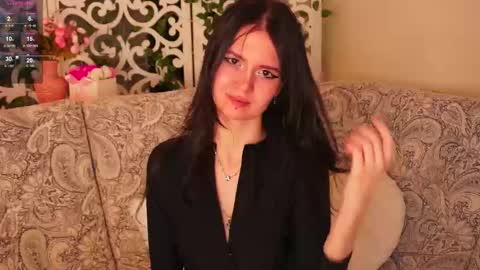 Snapshot of marceline_lu chatting on 02/01/26, 03:27 Marcelline online show from 02/01/26, 03:27