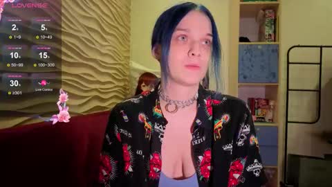 marci_n online show from 10/28/25, 09:17