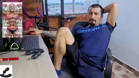 Snapshot of marckmuscle chatting on 06/30/26, 11:06 Marck Independent model online show from 06/30/26, 11:06