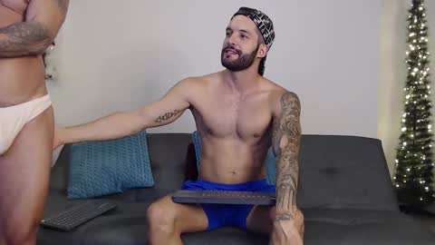 Snapshot of marcoandpolo01 chatting on 12/28/24, 02:43 Marco  Polo online show from 12/28/24, 02:43