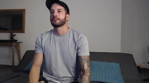 Snapshot of marcoandpolo01 chatting on 01/09/25, 12:57 Marco  Polo online show from 01/09/25, 12:57