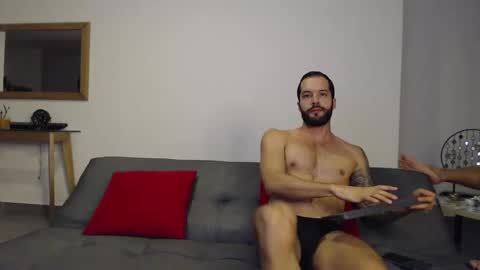 Snapshot of marcoandpolo01 chatting on 01/31/25, 02:15 Marco  Polo online show from 01/31/25, 02:15