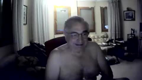 marcos260526 online show from 05/18/26, 04:18