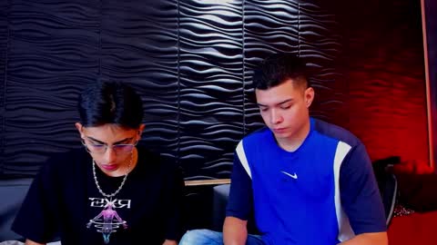 Snapshot of marcoyethan chatting on 12/20/24, 03:58 Marco and Ethan online show from 12/20/24, 03:58
