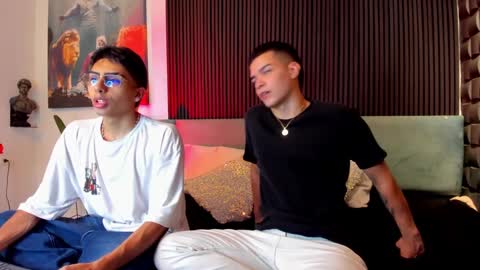 Snapshot of marcoyethan chatting on 12/27/24, 09:11 Marco and Ethan online show from 12/27/24, 09:11