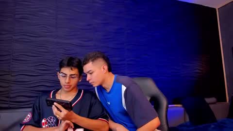 Snapshot of marcoyethan chatting on 01/17/25, 04:49 Marco and Ethan online show from 01/17/25, 04:49