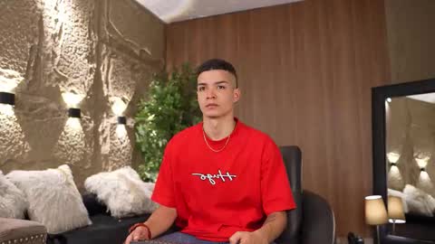 Snapshot of marcoyethan chatting on 09/19/25, 03:19 Marco and Ethan online show from 09/19/25, 03:19