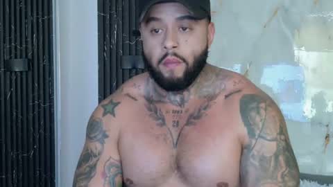 Snapshot of marcus_fit1 chatting on 06/16/26, 09:17 Marcus online show from 06/16/26, 09:17