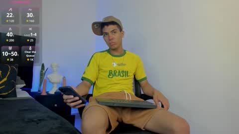 marcus_moreno online show from 11/15/25, 08:27