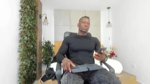 Marcusssss online show from 10/04/25, 12:47