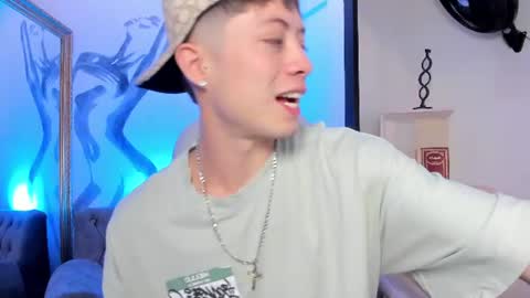 Snapshot of marcuscollins1_ chatting on 06/14/26, 02:19 Marcus online show from 06/14/26, 02:19