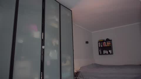 Marcus Diamond  online show from 05/04/26, 03:19