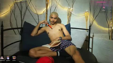 Marcus online show from 12/05/25, 04:54