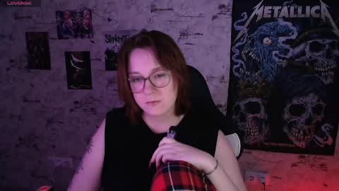 Snapshot of margaret_red chatting on 04/28/26, 07:08 Margaret online show from 04/28/26, 07:08
