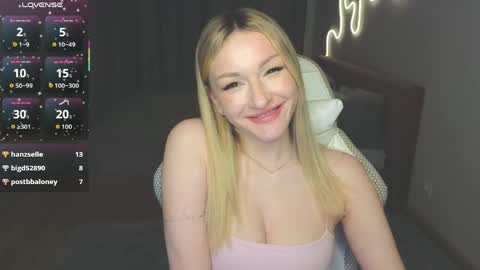 Snapshot of margaretsweet1 chatting on 05/27/26, 01:57 Margaret online show from 05/27/26, 01:57