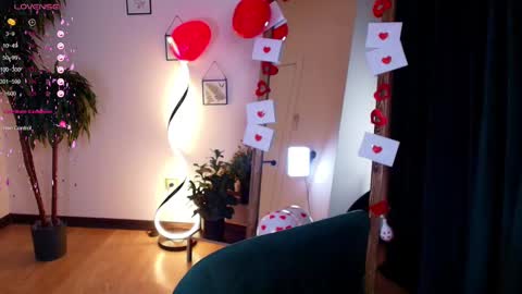 Margo online show from 02/13/25, 07:35