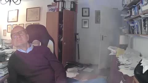 marginalie online show from 03/07/25, 06:43