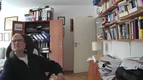 marginalie online show from 09/18/25, 09:00