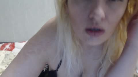 Snapshot of margo_shine chatting on 01/07/25, 05:20 margo_shine online show from 01/07/25, 05:20