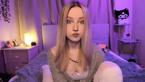 Margo online show from 11/22/25, 07:35