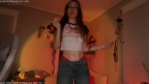 Snapshot of margotdiamond chatting on 06/01/26, 02:13 online show from 06/01/26, 02:13
