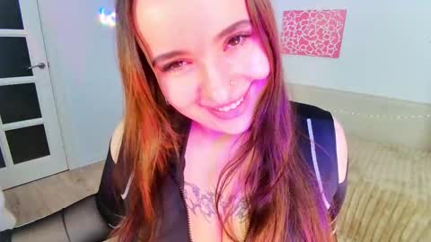 Margo online show from 12/05/25, 03:09