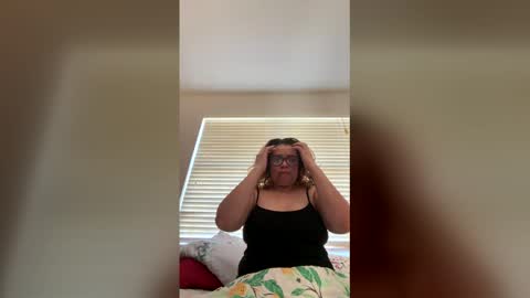 mari30002 online show from 03/09/26, 04:44