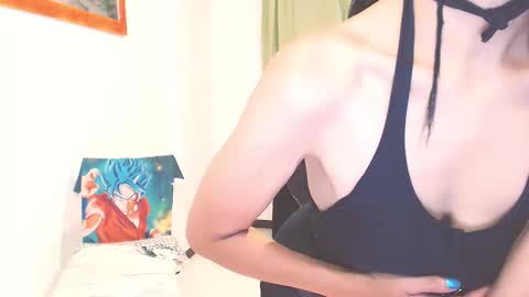 mari4you69 online show from 12/18/24, 09:58