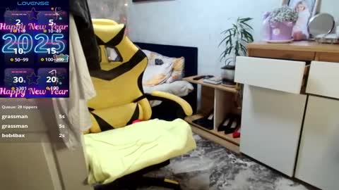 Mari online show from 01/16/25, 09:27