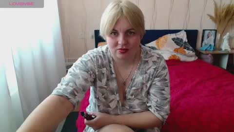 Mari online show from 03/18/26, 08:39