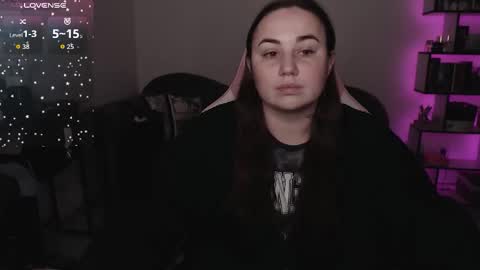 mari moore online show from 10/17/25, 03:10