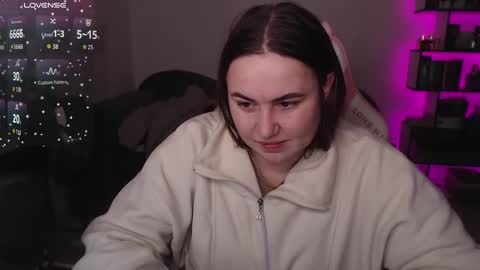 mari moore online show from 11/13/25, 07:51