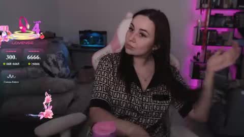 mari moore online show from 07/09/26, 07:12
