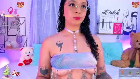 Mari Sweett  online show from 12/22/25, 08:17