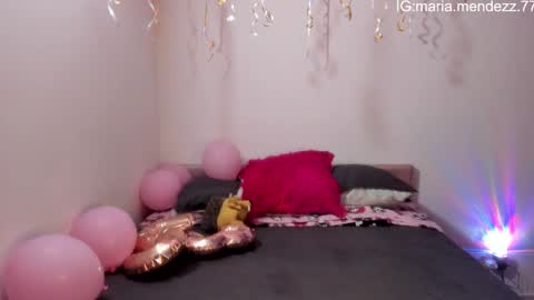 maria mendez 777 online show from 10/03/25, 03:47