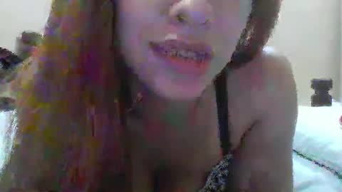 Snapshot of maria_eugenia chatting on 09/30/25, 04:06 Mareu online show from 09/30/25, 04:06
