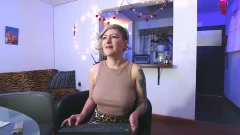 Maria fernanda online show from 02/23/25, 11:55