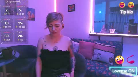 Maria fernanda online show from 11/21/25, 07:12