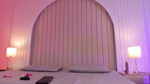 Maria  online show from 12/19/25, 11:39